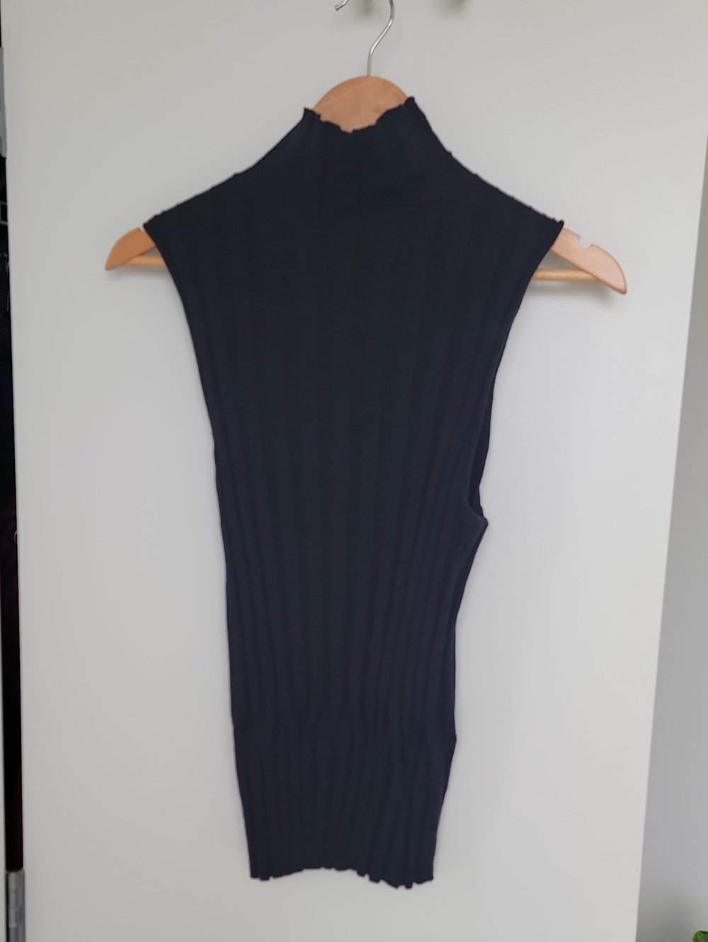 J. Crew Black Ribbed Sleeveless Mockneck Tank